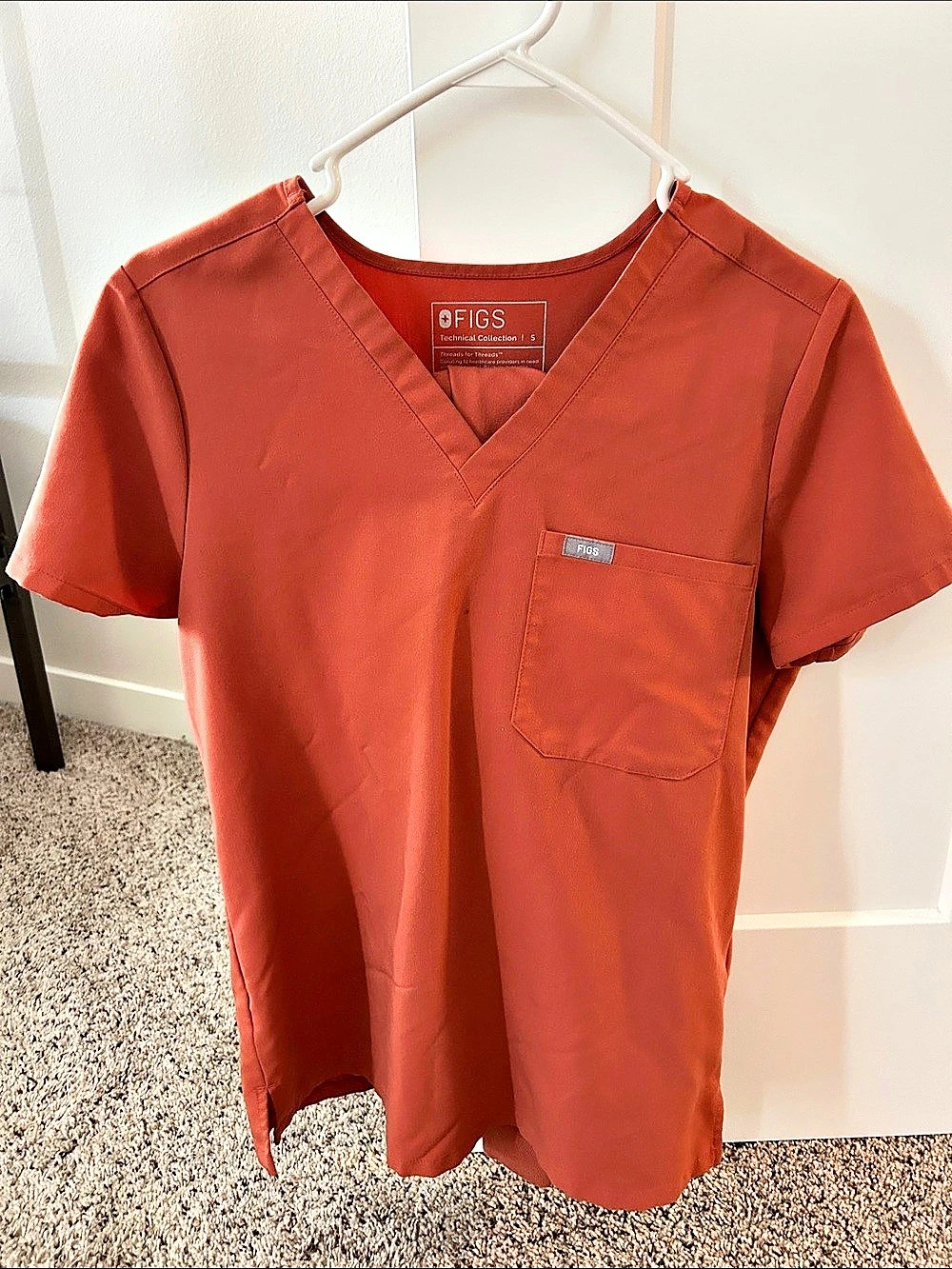 FIGS Zamora Jogger Scrub Pants & Catalina Scrub Top Set Terracotta